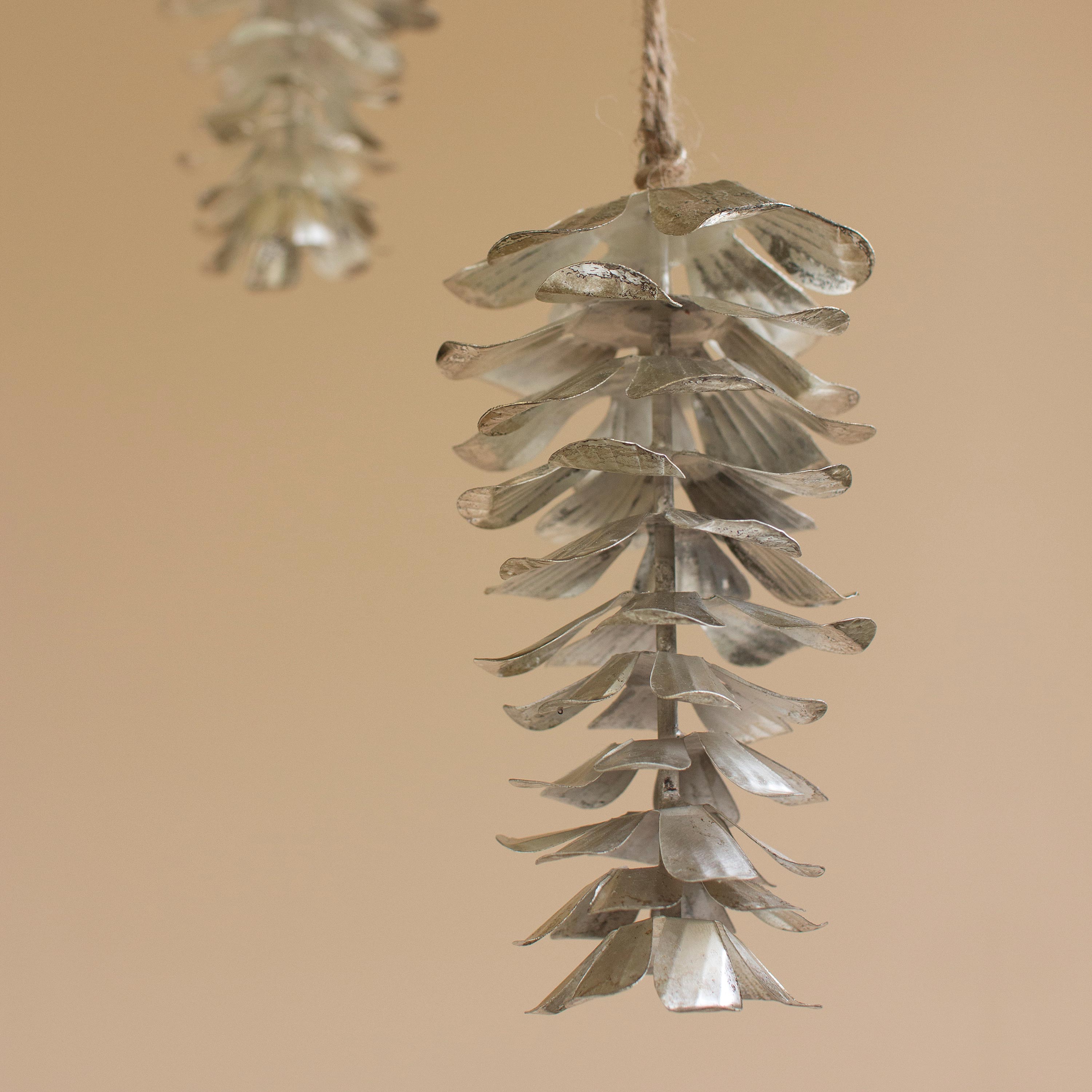 Metal Pinecone Ornaments, Set of 4 - Silver