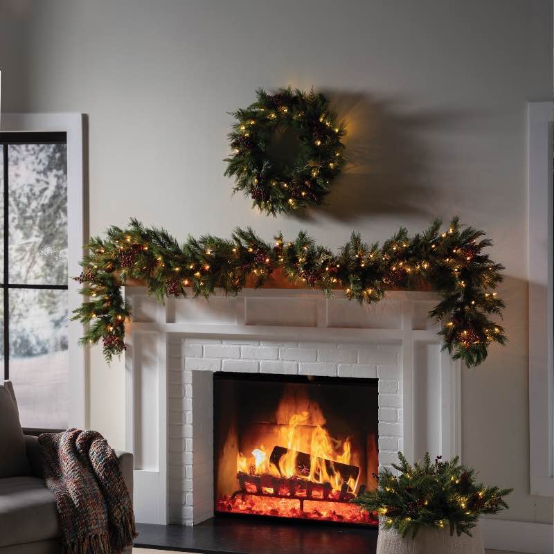 9' Dual Color LED In/Out Plug In Mixed Cedar Garland