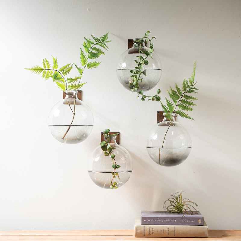 Set of 4 Sphere Envision Wall Mount Vases
