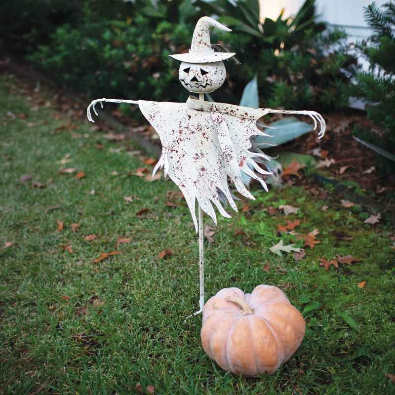 Rustic Metal White Scarecrow Yard Stake