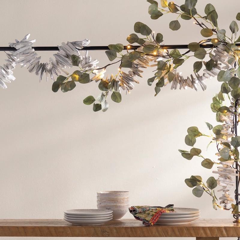 White-Wash Driftwood Garland