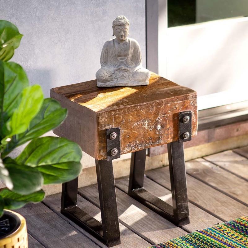 Richland Indoor/Outdoor Reclaimed Wood Stool/Side Table