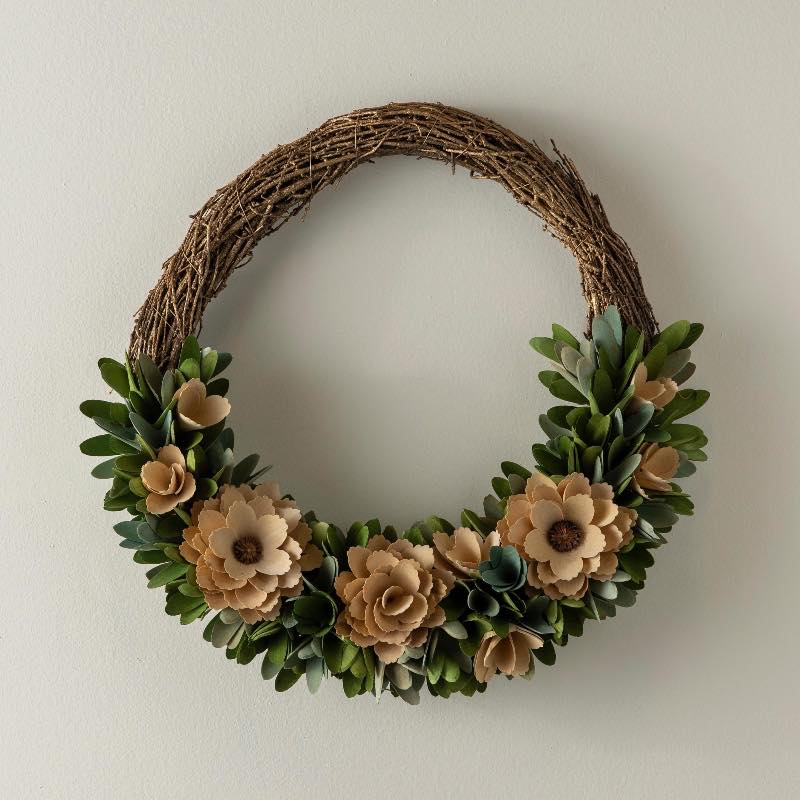 Cream Artisanal Wood Shaving Wreath, 18