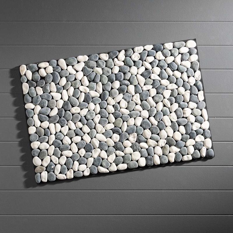 Indoor/ Outdoor River Stone Gray and White Doormat