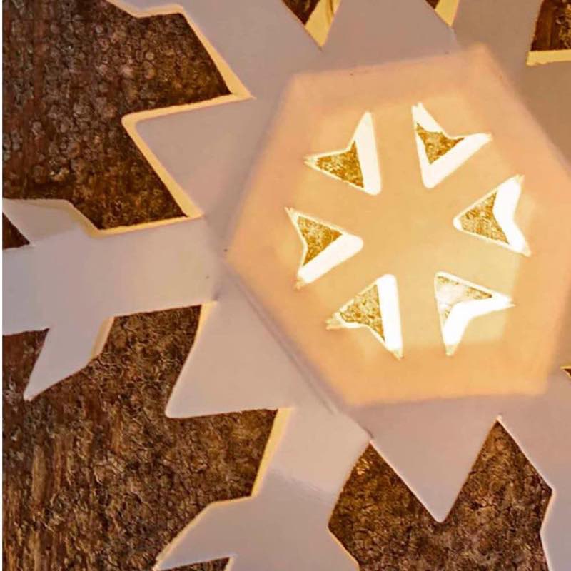 Snowflake LED Lighted Paper Garland