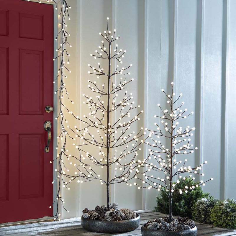 Indoor/Outdoor Globe Lighted Branch Garland with 48 Lights