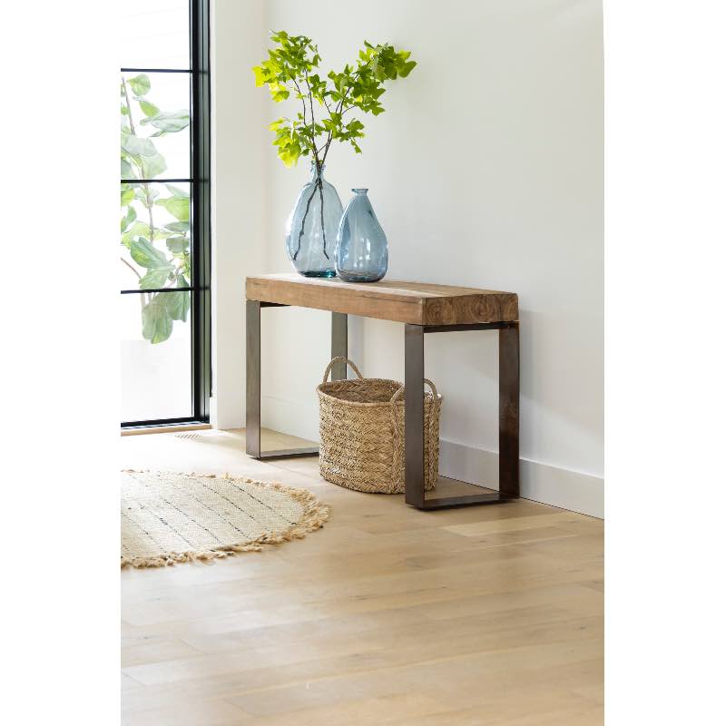 Indoor/ Outdoor Montanha Reclaimed Wood and Metal Console