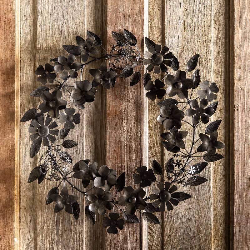 Recycled Metal Black Floral Leaf Wreath