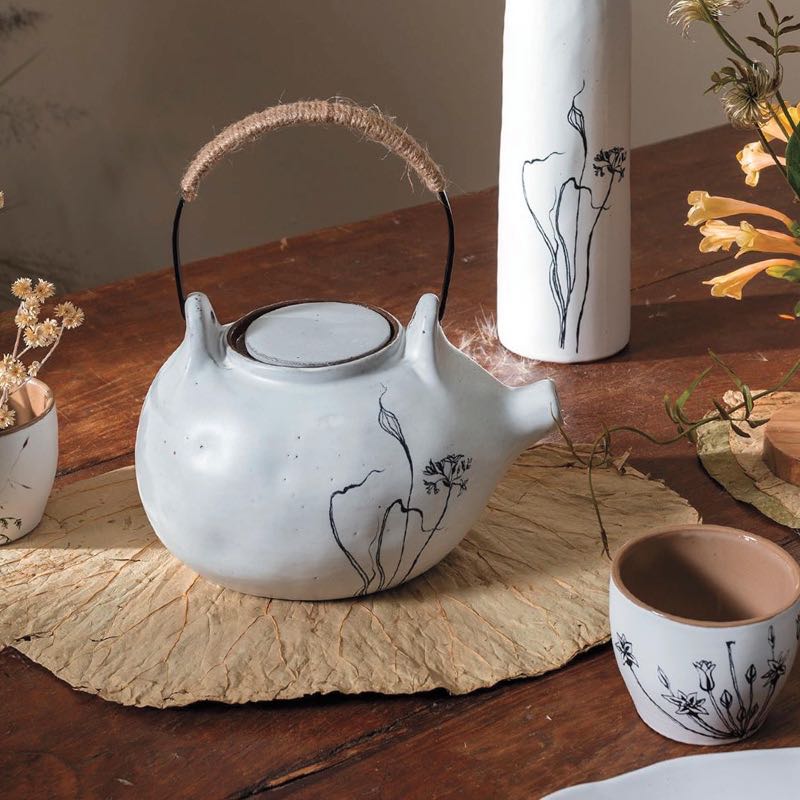 Wisteria Tea Pot