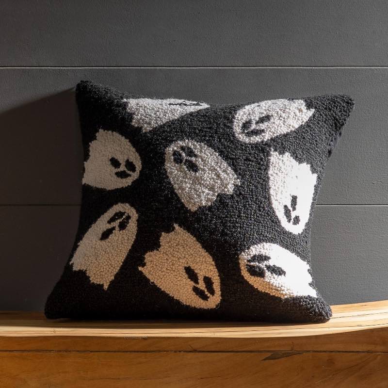 Handhooked Wool Ghost Pillow, 16